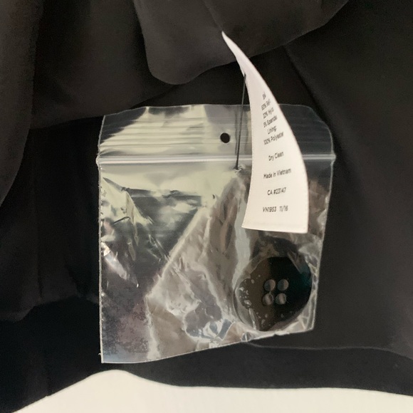 Black Ponte jacket - Picture 7 of 7